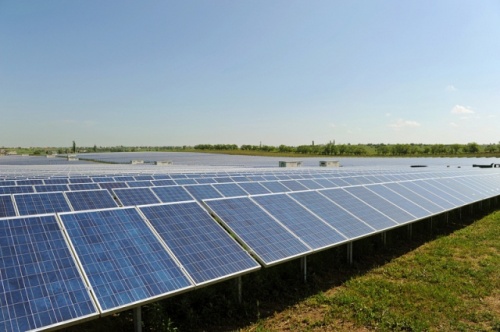 На Украине закончено строительство самой большой в мире солнечной электростанции.