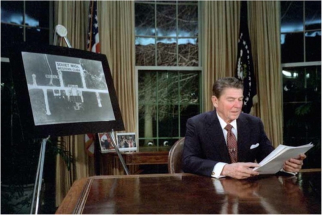 Программа СОИ — геополитический «блеф» президента Рейгана